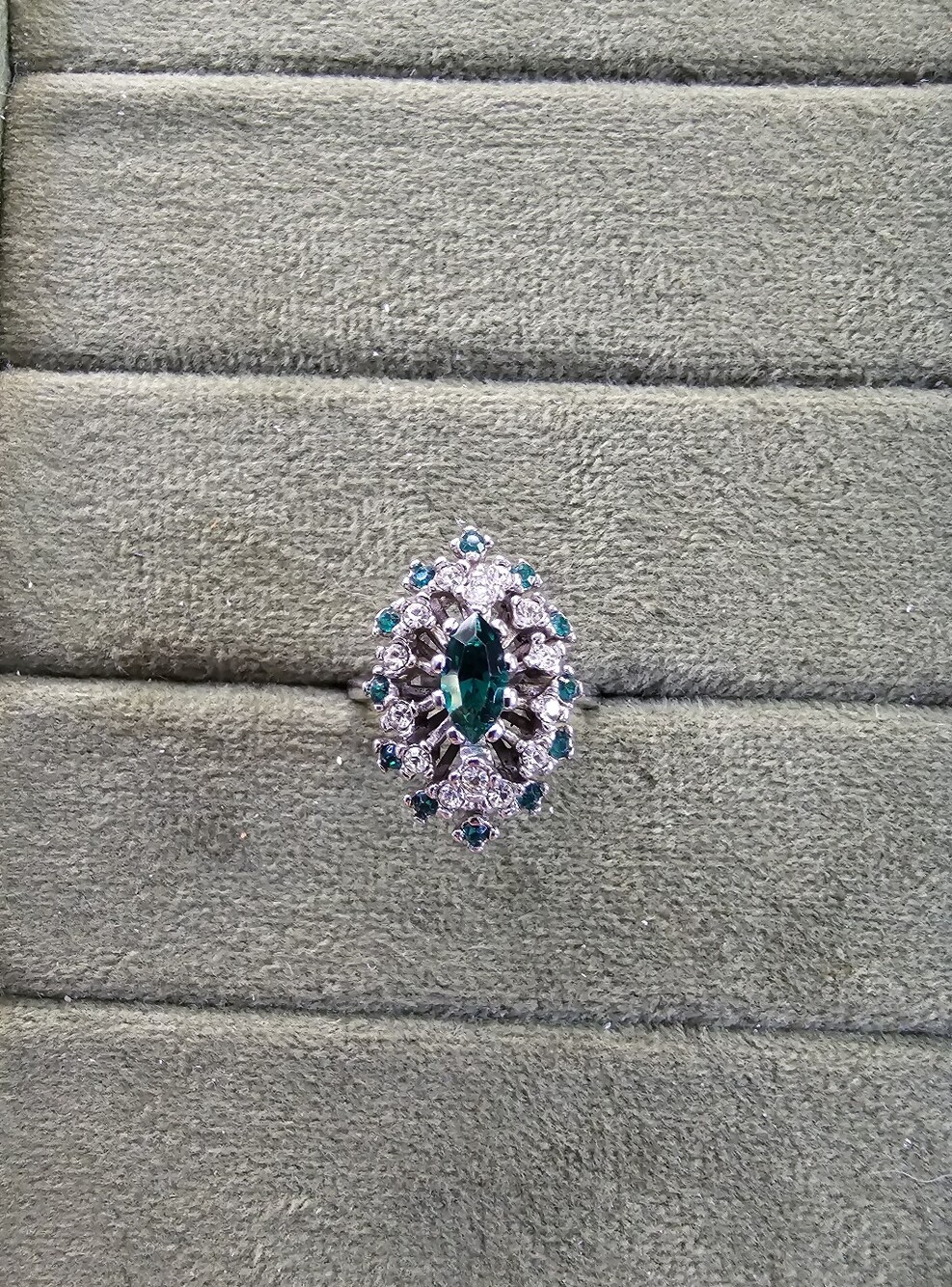 Vintage 18k Gold Plated Ring Size 7